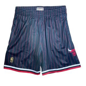 MITCHELL & NESS Chicago Bulls Alternate Swingman Shorts NBA  96-97 Men Size L